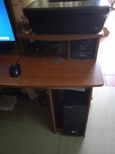 Computadoras Con Mesa Y Impresora (Usado)