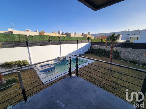 Venta Casa 4 Ambientes Misión De Los Lagos