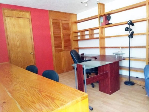 Imagen 1 de 9 de Oficina Comercial En Renta Villas Del Mesón