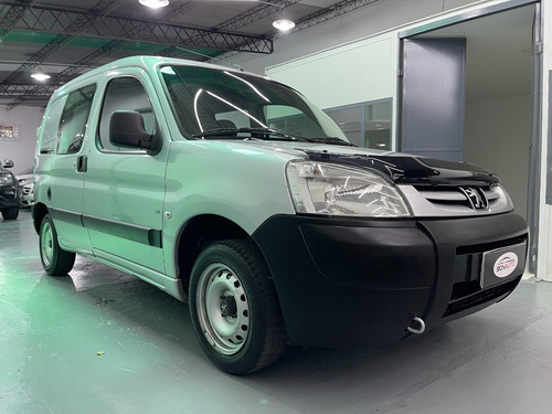 Imagen 3 de 15 de Peugeot Partner Furgon 1.6hdi Confort 1º Mano Modelo 2017!!