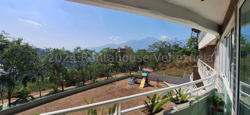 Apartamento En Alquiler Lomas Del Sol #25-24780 K.f