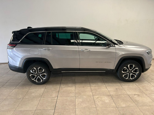 Jeep Commander 2.0 Td380 At9 4x4 7pas Limited