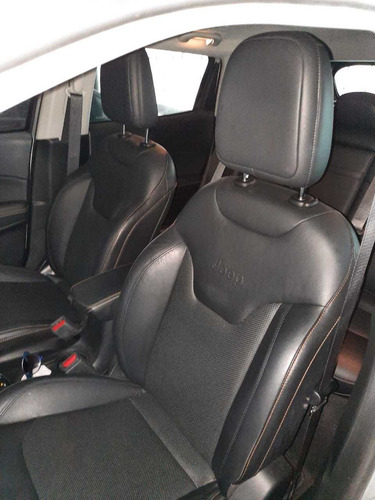 Imagem 12 de 13 de Jeep Compass 2018 2.0 Longitude Flex Aut. 8.200km Blindado