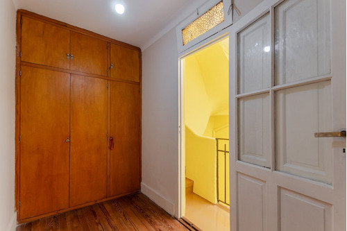 Venta-tipo Casa- Ph 3 Amb. C/ Local En Esquina