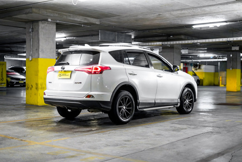 Toyota RAV4 Std 4x2 722ml3