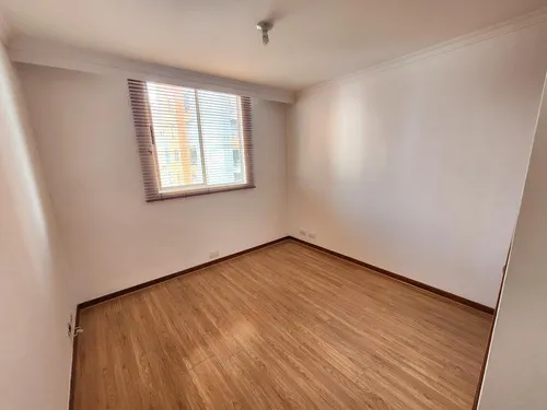 Apartamento En Venta En Los Balsos. Cod V11997