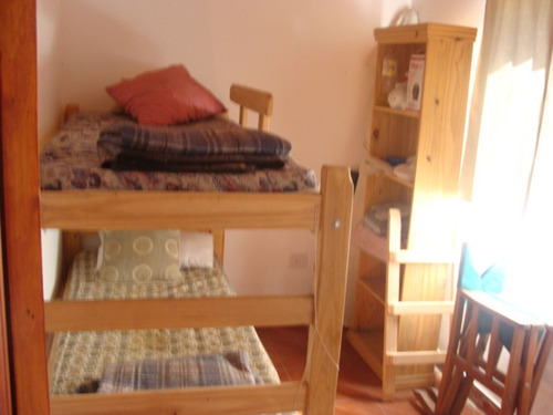 Casa Con Pileta, En Alquiler En Lavalle