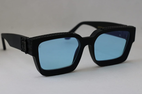 Louis Vuitton Gafas Millionaires Negro Mate/azul !! Ocean Azul Claro Negro Negro (Usado)