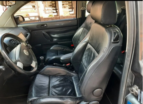 Imagen 8 de 20 de Volkswagen New Beetle 2008 2.5 Sport