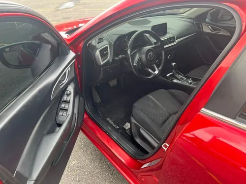 Mazda 3 2.0 Touring