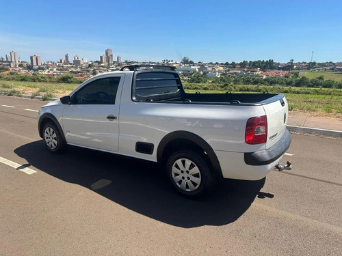 Volkswagen Saveiro 1.6 MI CS 8V FLEX 2P MANUAL G.V