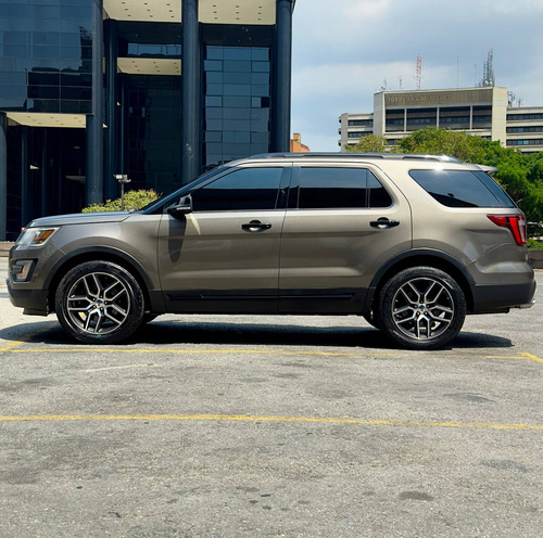 Ford Explorer Sport V6 4x4
