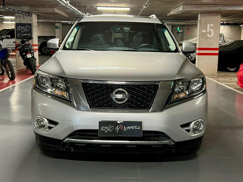 Nissan Pathfinder EXCLUSIVE 4x4