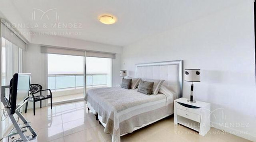 Aquarela, 4 Suites, Toilette, Piso Alto, 4 Cocheras