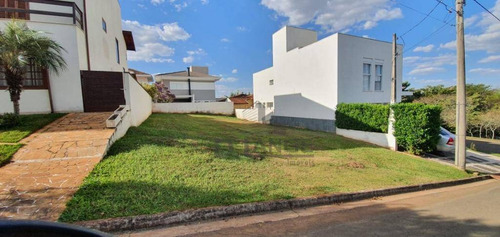 Condomínio Paineiras - Terreno Plano 300m² - Te4745