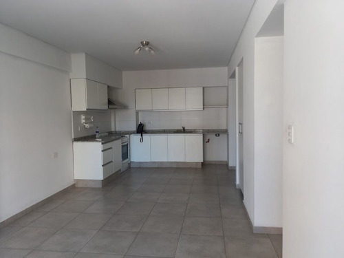 Imagen 6 de 19 de Departamento En Venta En Piamonte I