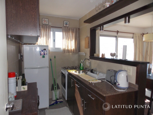 Apartamento En Península- Ref: 124