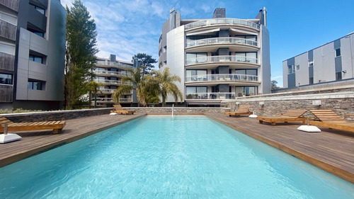 Imagen 2 de 17 de Apartamento De 1 Dormitorio En Venta En Loop