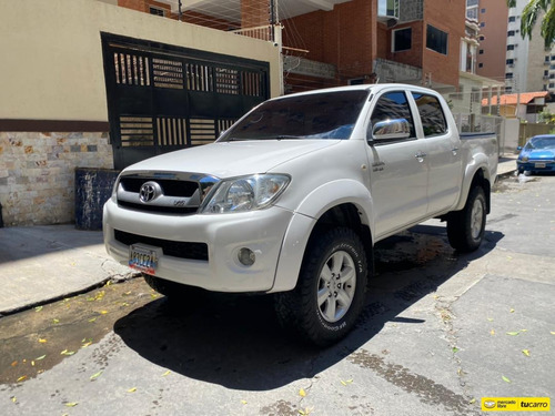 Toyota Hilux Kavak