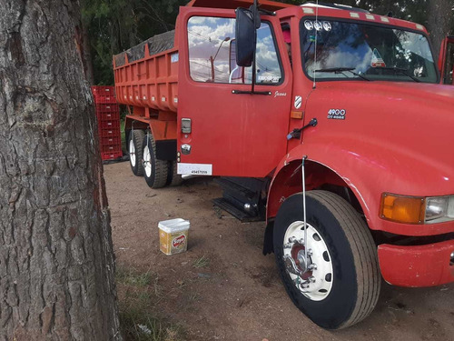 International 4900