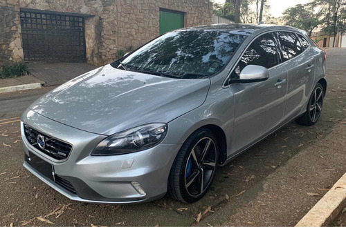 Imagem 2 de 8 de Volvo V40 2014 2.0 T5 R-design Aut. 5p
