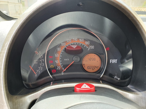Imagem 2 de 11 de Fiat Uno Way