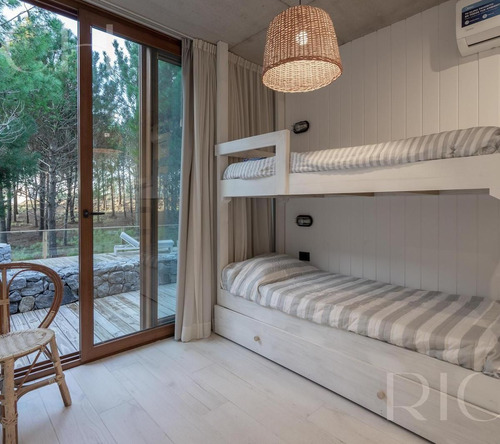Casa En Venta Costa Esmeralda Con Pileta
