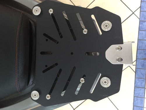 Imagen 3 de 8 de Maleta Top Case Kohl 60 Lts Plata Universal Para Moto
