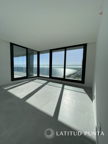 Imagen 12 de 24 de Piso Alto En Venetian, 4 Suites