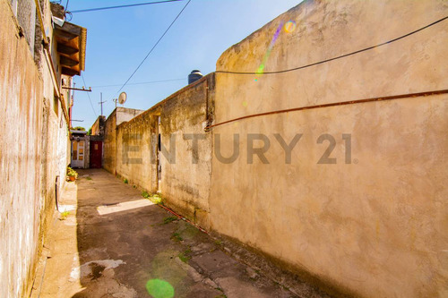 Venta De Lote En Las Delicias, Rosario