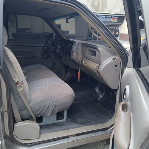 Chevrolet Cheyenne