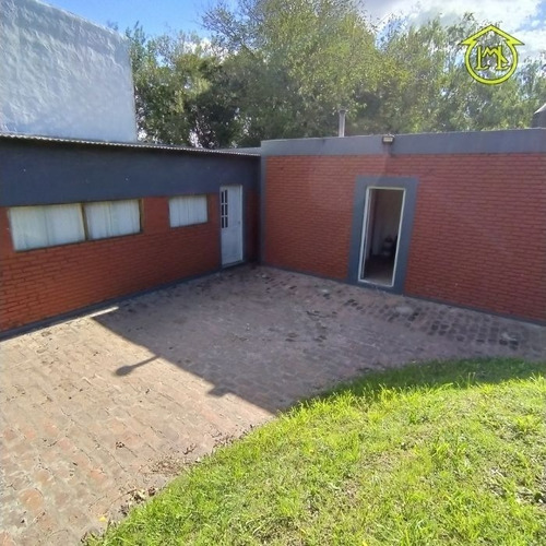 Imagen 12 de 16 de Casa Quinta En Barrio San Bernardo (san Andrés De Giles)