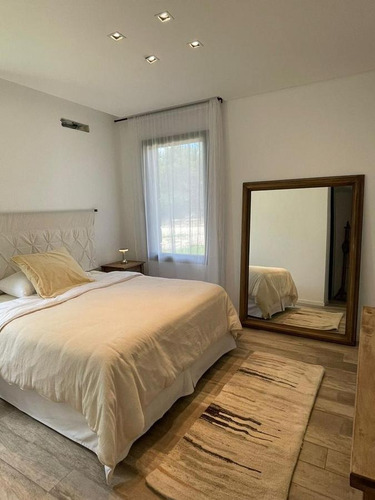 Imagen 19 de 27 de Casa En Venta Costa Esmeralda Barrio Marítimo Iii, Pileta, Lote Arbolado.