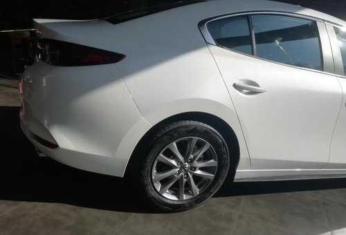 Mazda 3 (2.5) I Sedán At 2021