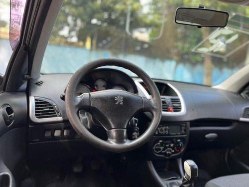 Peugeot 207 1.4 Xr Flex 5p