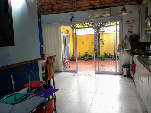 Imagen 8 de 30 de Florida Mitre! Impecable Ph 3 Amb Baja Al Contrafrente Con Patio Y Terraza Propia!! Reciclado A Nuevo!!