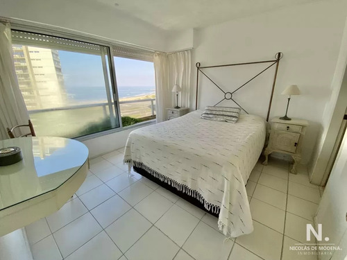 Oportunidad De Vida Impecable En Torre Marina Ii