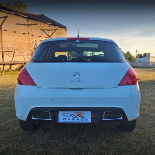 Peugeot 308 2.0 Feline 143cv