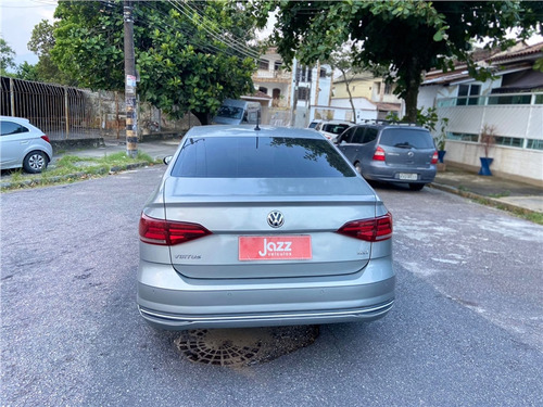 Volkswagen Virtus 1.6 Msi Total Flex Manual