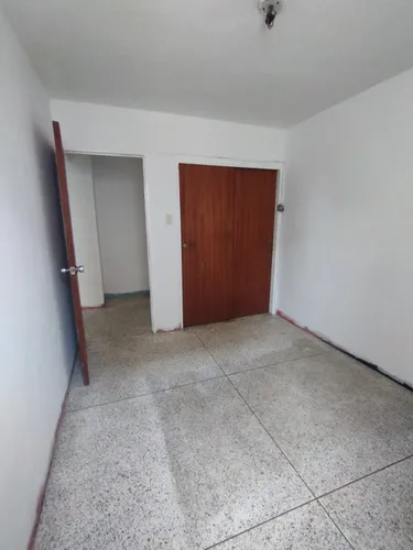 Cómodo Apartamento Av. Baralt