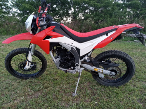 Imagen 3 de 6 de Corven Txr 250 L