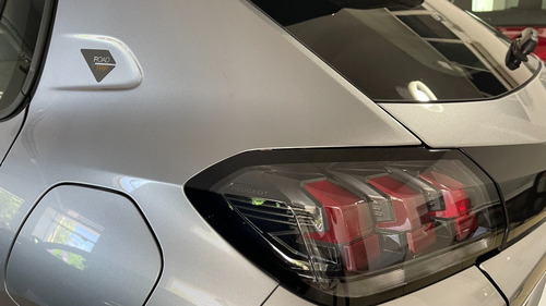 Imagen 10 de 25 de Peugeot 208 Roadtrip Tiptronic 1.6