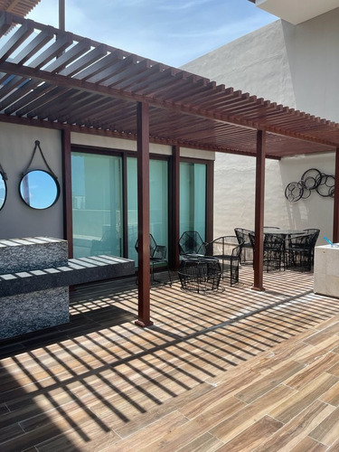 Imagen 1 de 14 de Hermoso Penthouse En Emerald Las Isla Residences En Diamante