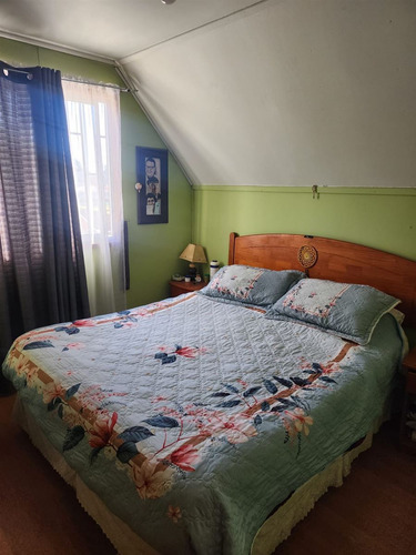 Casa En Venta De 2 Dorm. En Molina