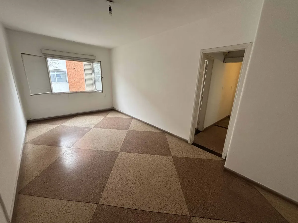 Alquiler De Apartamento De 1 Dormitorio En Tres Cruces / La Blanqueada Ramón Y Cajal Esq. Monte Caseros · Foto 2