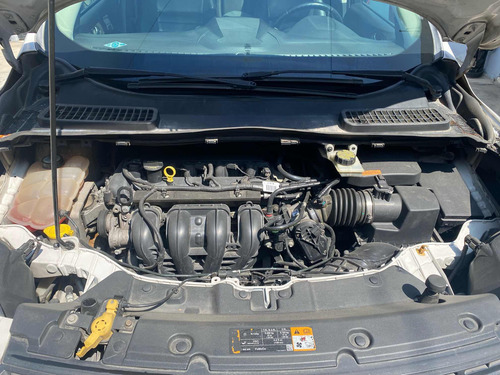 Ford Escape 2.5 Se Plus Piel At