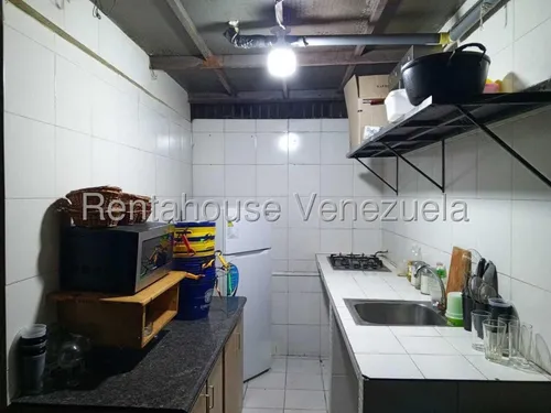 Bar/restaurant Bodegón En Venta (fondo De Comercio), Urb. La Urbina