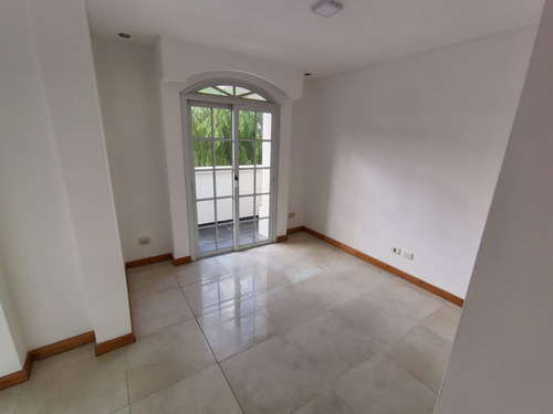 Se Vende Casa En Barrio Dalvian, Mendoza
