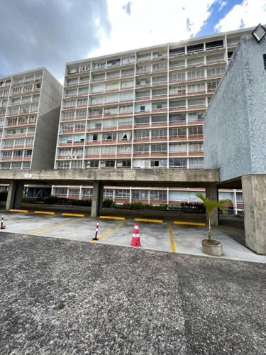 Se Vende  Apartamento 84m2. Macaracuay El Encantado.