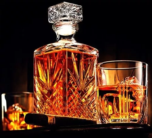 Elegante Decantador Italiano De Whisky Con Juego De 2 Vasos De Cristal (  NUEVO )